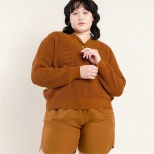 Tradlands Women's V-Neck Sweater in Rust